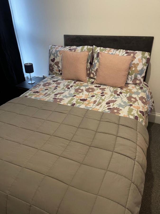 Lovely Room In Bristol 5 エクステリア 写真